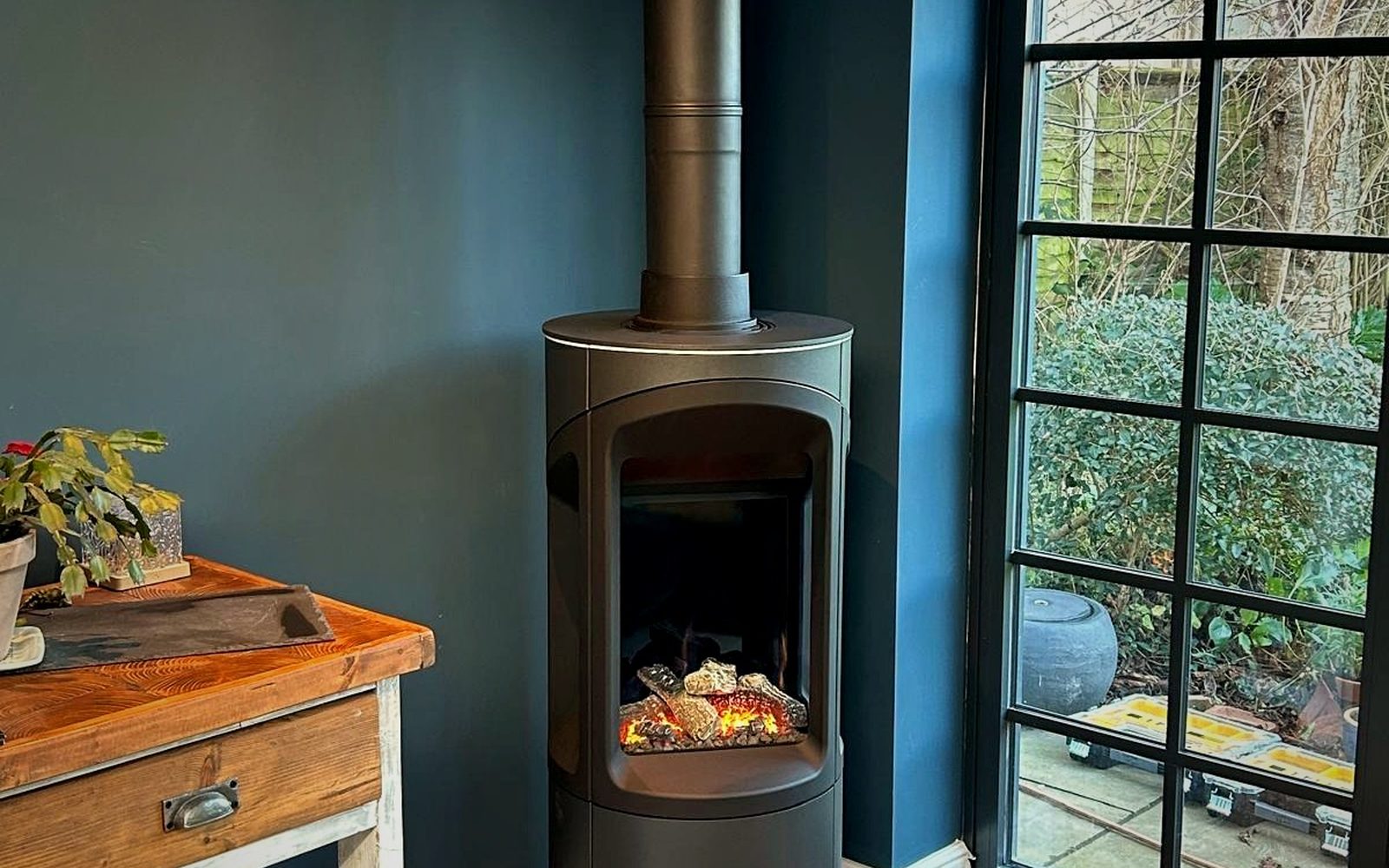 A contemporary stove installed by EmberCraft, serving Canterbury, Kent